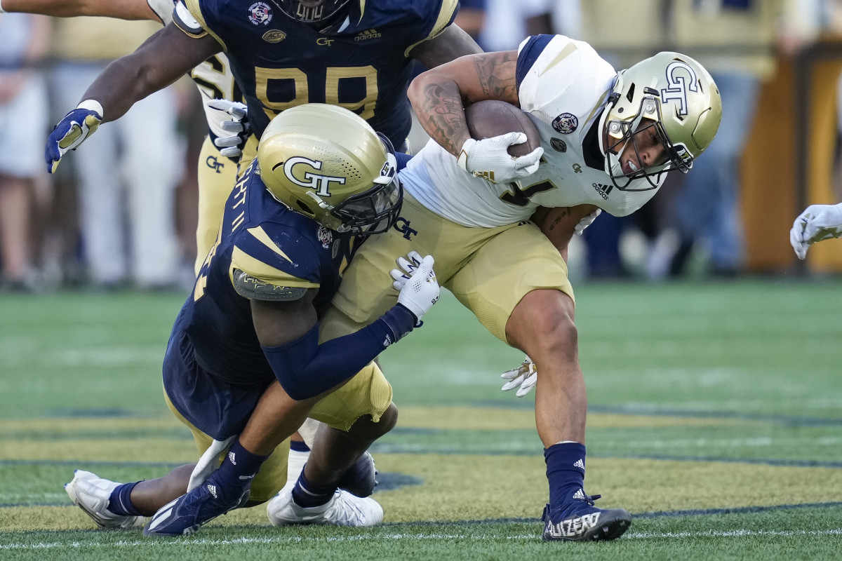 Georgia Tech Linebacker Demetrius Knight II